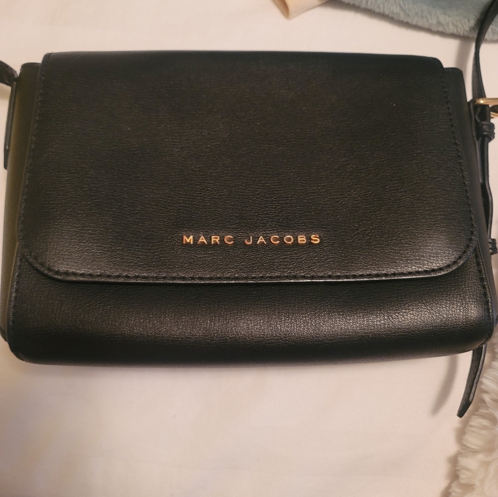 Marc Jacobs Commuter Medium Crossbody Women`s Bag M0013940 Black